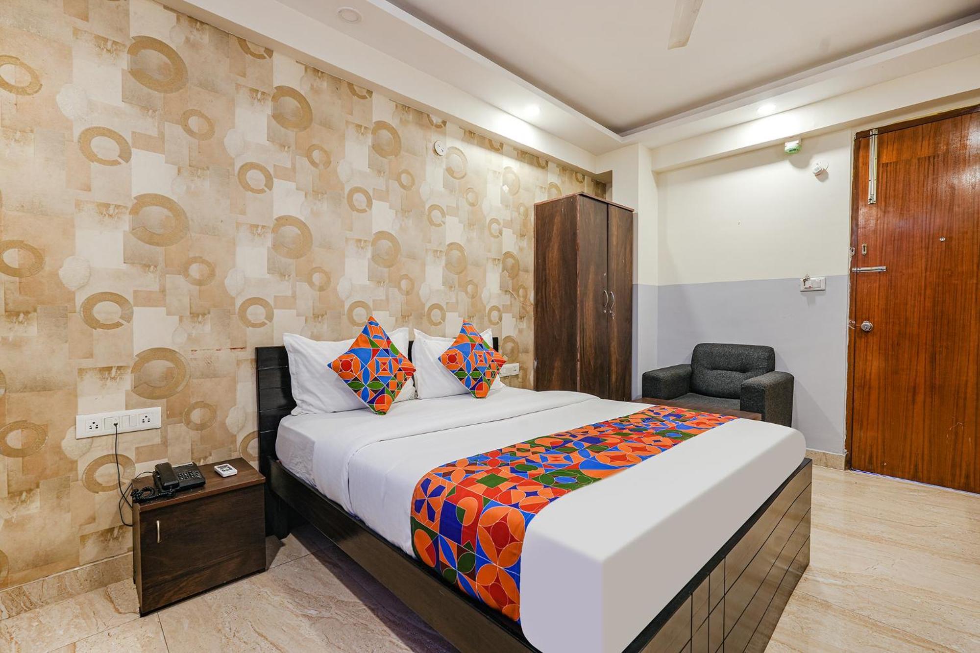 Fabexpress 24 Plus - Nr Sagar Hospital Bangalore Extérieur photo