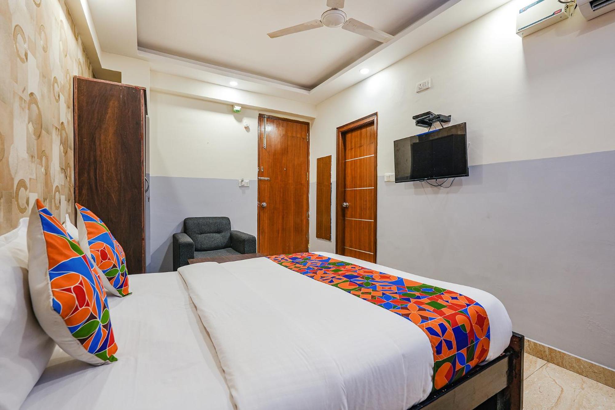 Fabexpress 24 Plus - Nr Sagar Hospital Bangalore Extérieur photo